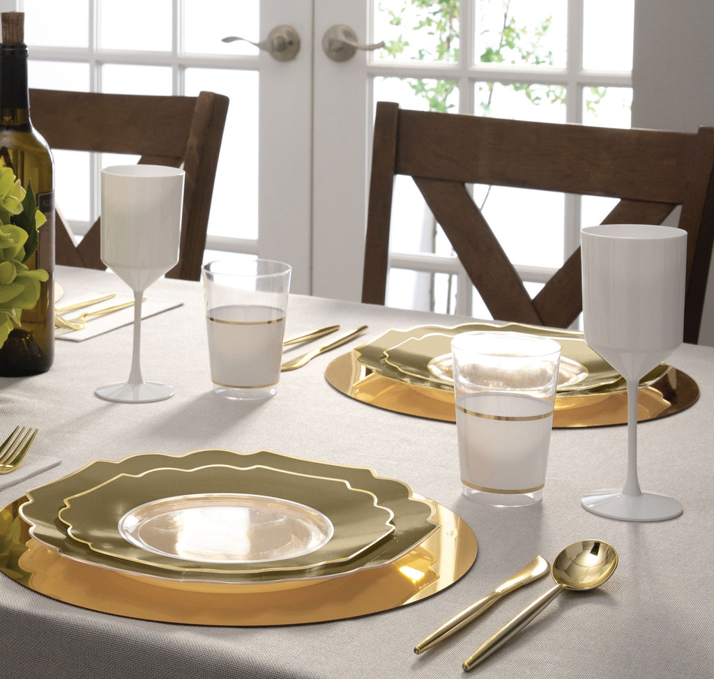 Scallop Design Plastic Plates Scalloped Clear Gold Plastic Plates | 10 Pack