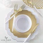 Scallop Design Plastic Plates Scalloped Gold Plastic Plates | 10 Pack